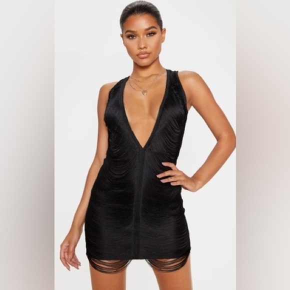 🔥PrettyLittleThing,Black Extreme Plunge Tassel Bodycon Dress,US Women’s Size 0 - Picture 5 of 12